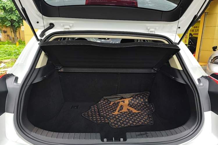 Used Geely Auto Emgrand GS 2019 1.4T CVT Edition Trunk