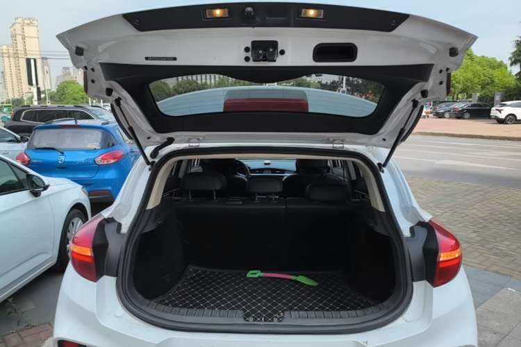 Used Geely Auto Emgrand GS 2019 1.4T CVT Edition Trunk