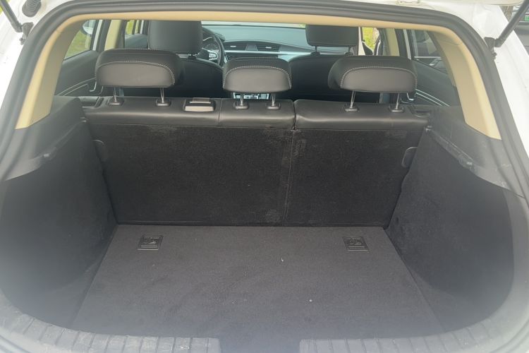 Used Geely Auto Emgrand GS 2019 1.4T CVT Edition Trunk