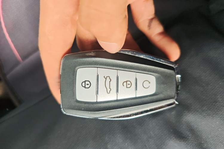 Used Geely Auto Emgrand GS 2019 1.4T CVT Edition Vehicle Key