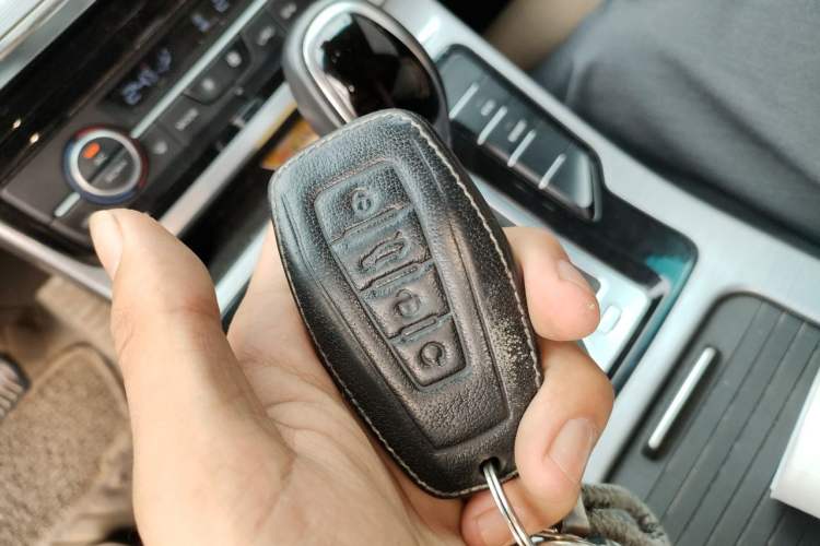 Used Geely Auto Emgrand GS 2019 1.4T CVT Active Vehicle Key