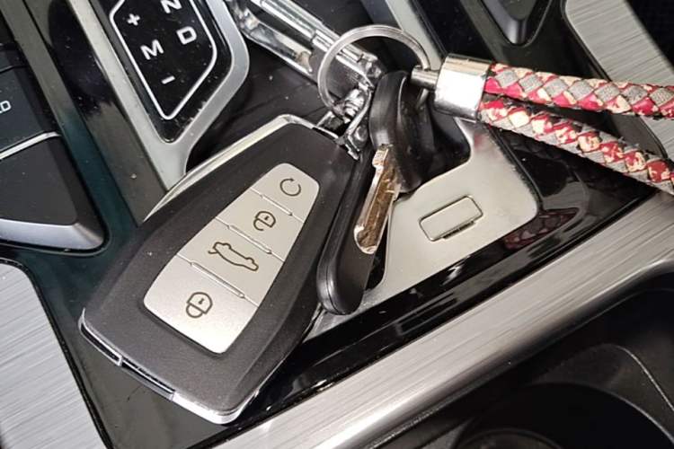 Used Geely Auto Emgrand GS 2019 1.4T CVT Edition Vehicle Key