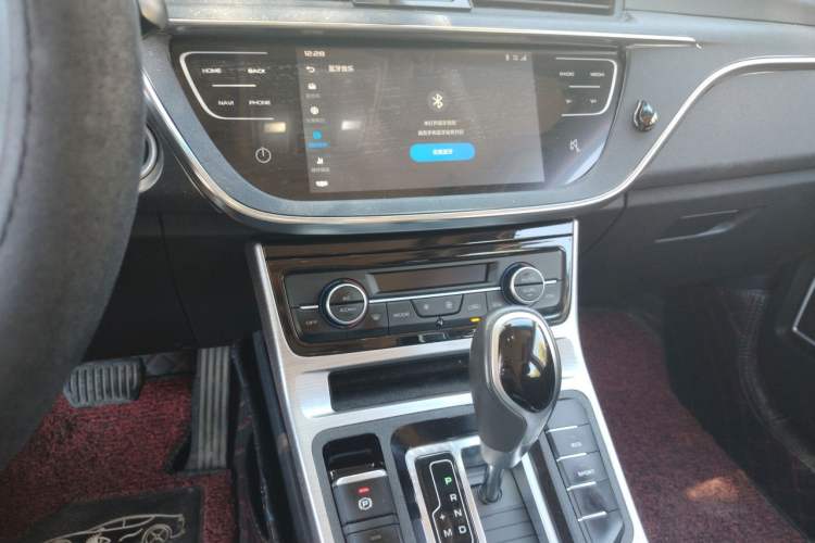 Used Geely Auto Emgrand GS 2019 1.4T CVT Edition Audio And AC Panel