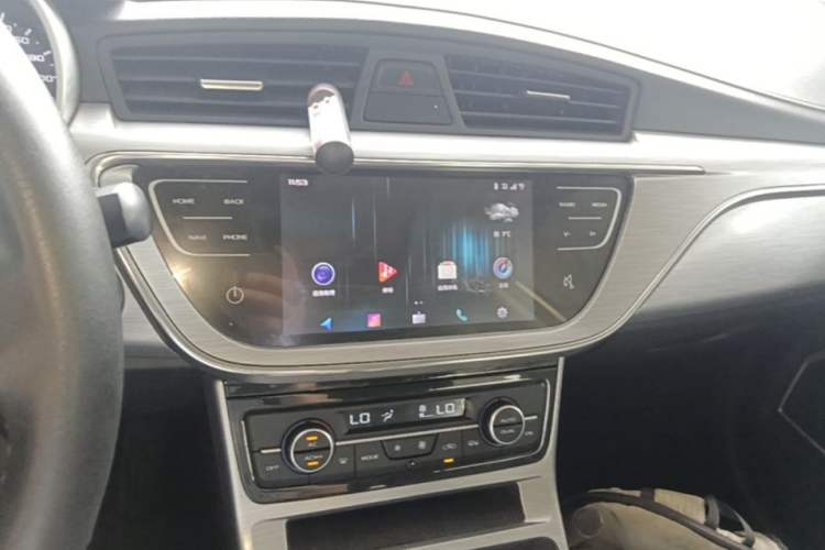 Used Geely Auto Emgrand GS 2019 1.4T Manual Ya Audio And AC Panel