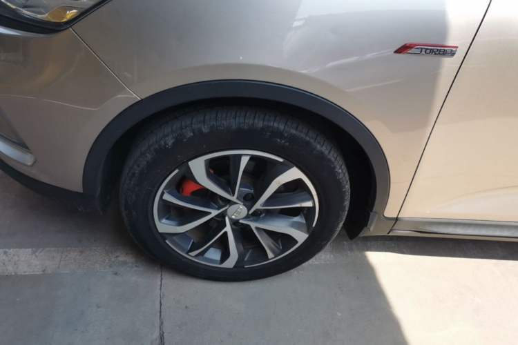 Used Geely Auto Emgrand GS 2019 1.4T CVT Active Exterior 4