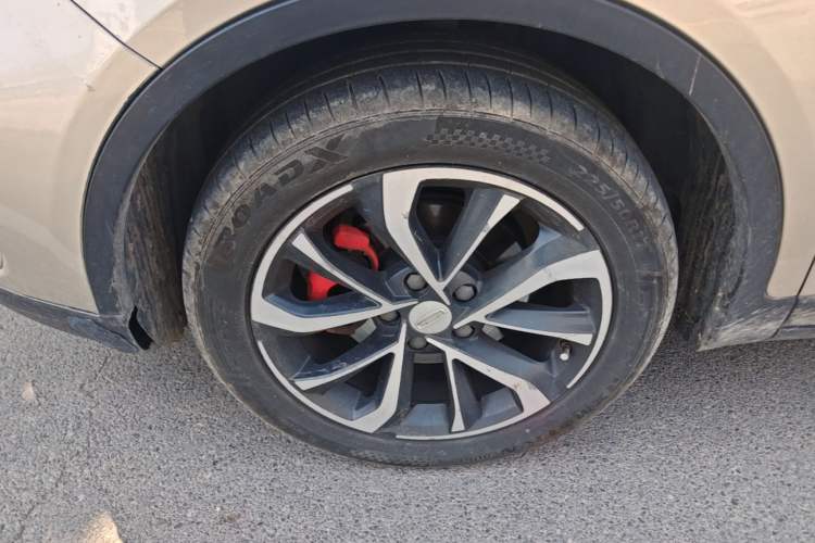 Used Geely Auto Emgrand GS 2019 1.5TD DCT Active 260T Left Front Wheel Hub
