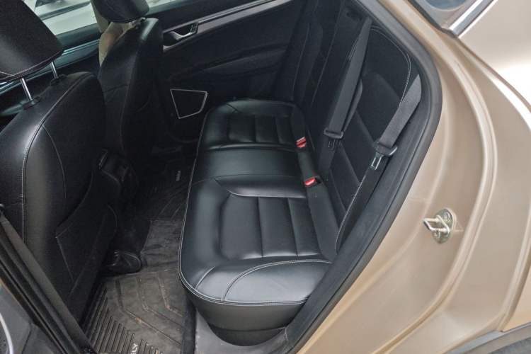 Used Geely Auto Emgrand GS 2019 1.4T CVT Edition Left Rear Seat