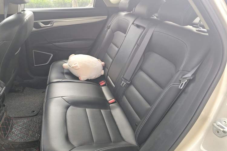 Used Geely Auto Emgrand GS 2019 1.4T CVT Edition Left Rear Seat