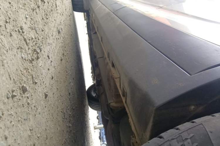Used Geely Auto Emgrand GS 2019 1.4T Manual Ya Left Side Sill