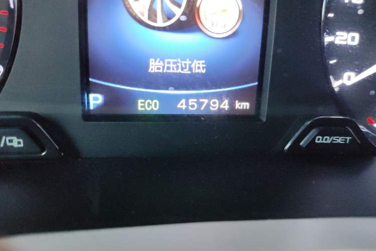 Used Geely Auto Emgrand GS 2019 1.4T CVT Active Odometer Close Up