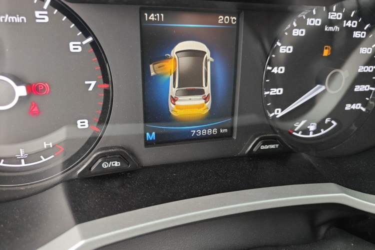 Used Geely Auto Emgrand GS 2019 1.4T Manual Ya Odometer Close Up