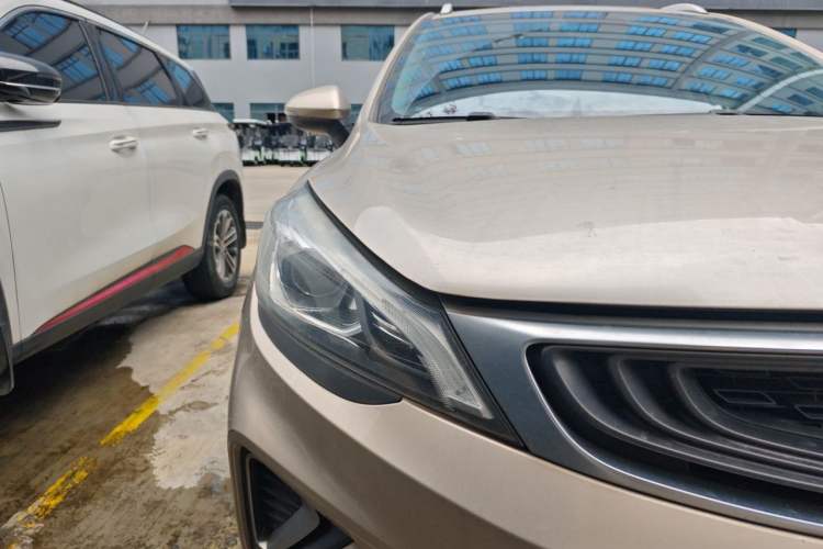 Used Geely Auto Emgrand GS 2019 1.4T CVT Edition Right Front Headlight