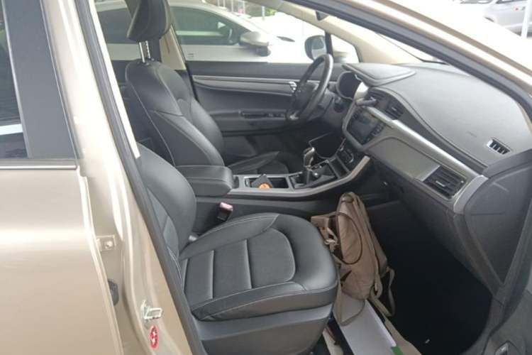 Used Geely Auto Emgrand GS 2019 1.4T Manual Ya Right Front Seat