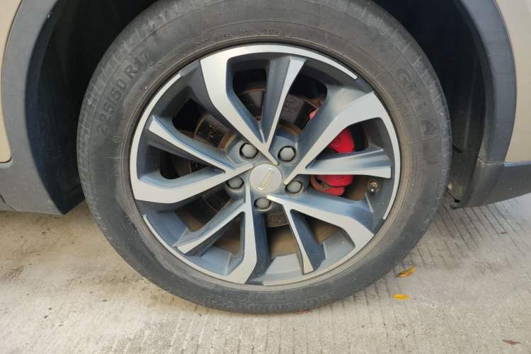 Used Geely Auto Emgrand GS 2019 1.4T CVT Active Right Front Wheel Hub