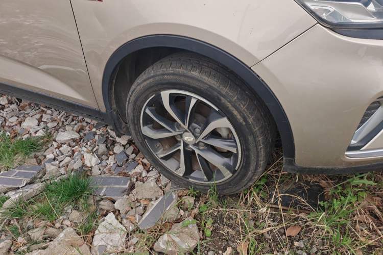 Used Geely Auto Emgrand GS 2019 1.4T Manual Ya Right Front Wheel Hub
