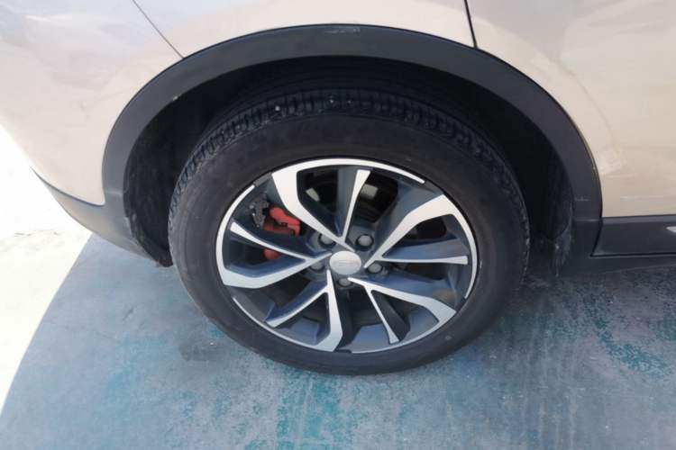 Used Geely Auto Emgrand GS 2019 1.4T CVT Active Right Rear Wheel Hub