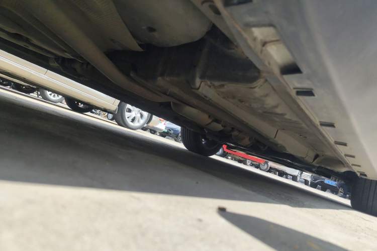 Used Geely Auto Emgrand GS 2019 1.4T CVT Edition Right Side Sill