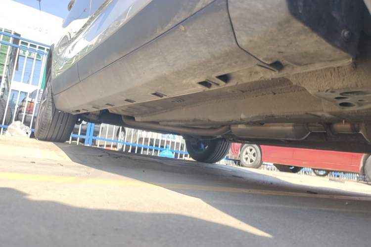 Used Geely Auto Emgrand GS 2019 1.4T CVT Edition Right Side Sill