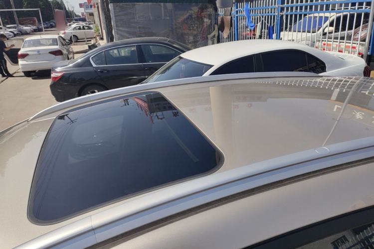 Used Geely Auto Emgrand GS 2019 1.4T CVT Edition Roof