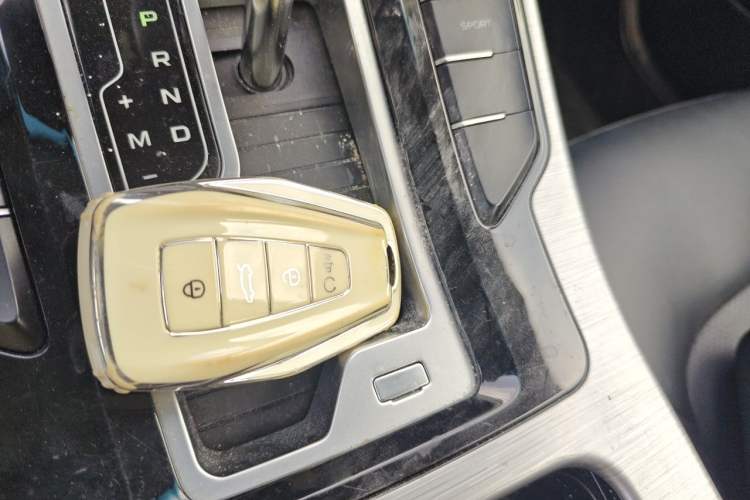 Used Geely Auto Emgrand GS 2019 1.4T CVT Edition Vehicle Key