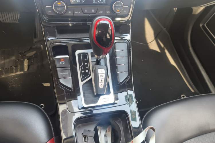 Used Geely Auto Emgrand GS 2020 1.4T CVT Ya Gear Lever