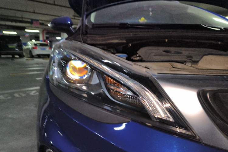 Used Geely Auto Emgrand GS 2020 1.4T CVT Ya Right Front Headlight