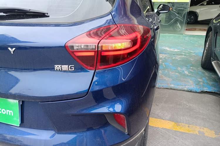 Used Geely Auto Emgrand GS 2020 1.4T CVT Ya Right Rear Taillight