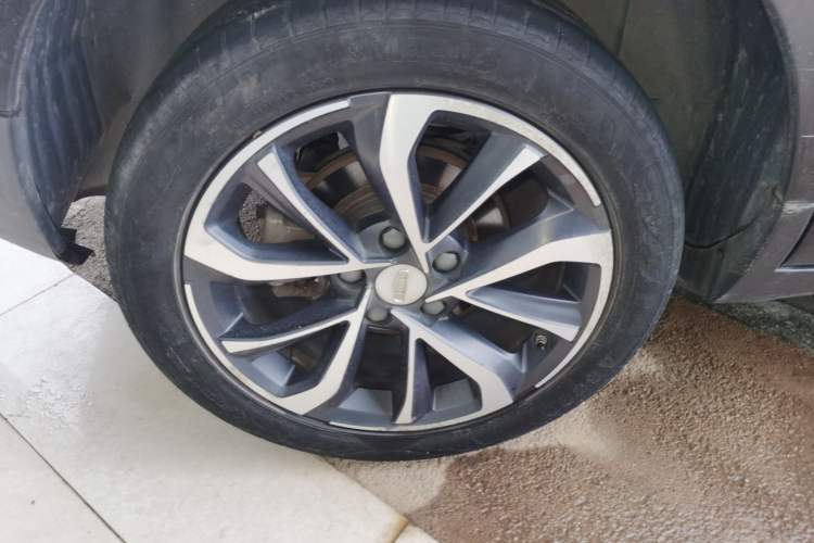 Used Geely Auto Emgrand GS 2020 1.4T CVT Ya Right Rear Wheel Hub