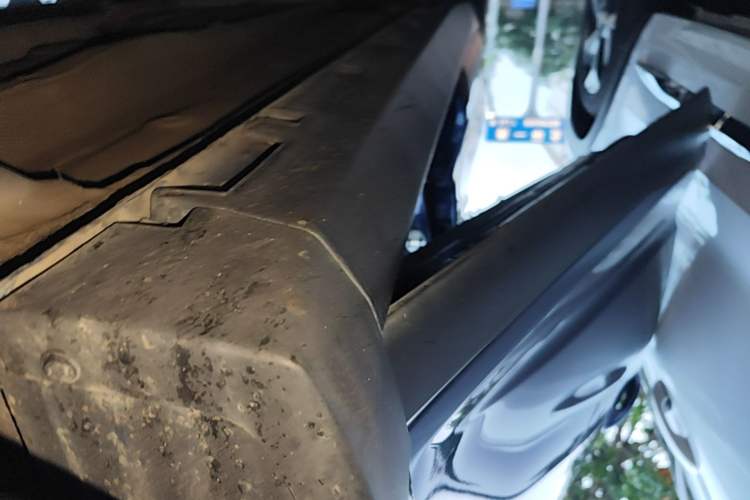 Used Geely Auto Emgrand GS 2020 1.4T CVT Ya Right Side Sill