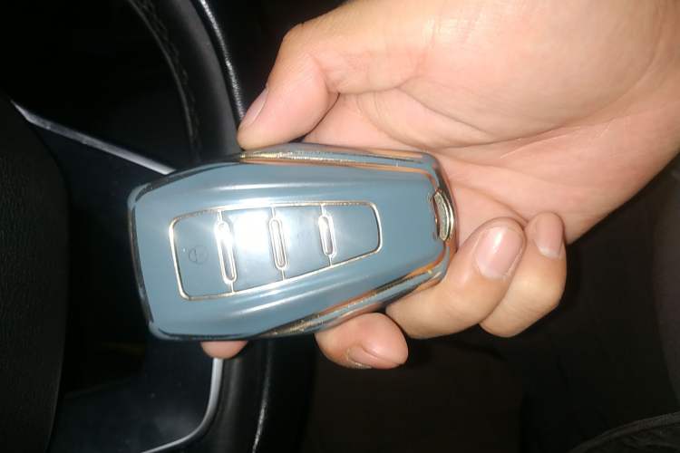 Used Geely Auto Emgrand GS 2020 1.4T CVT Ya Vehicle Key