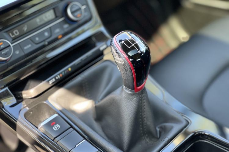 Used Geely Auto Emgrand GS 2020 1.4T Manual Ya Gear Lever
