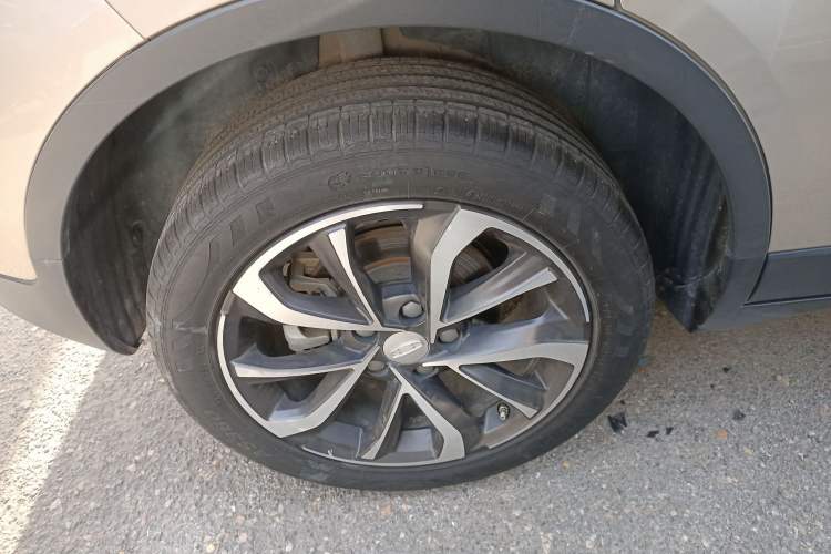 Used Geely Auto Emgrand GS 2020 1.4T CVT Ya Right Rear Wheel Hub