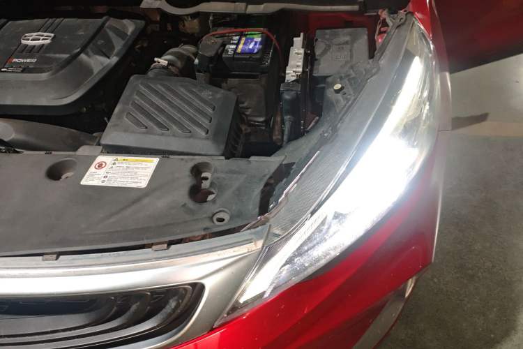 Used Geely Auto Emgrand GS 2020 1.5TD DCT Dynamic Pro 260T Engine Bay Left