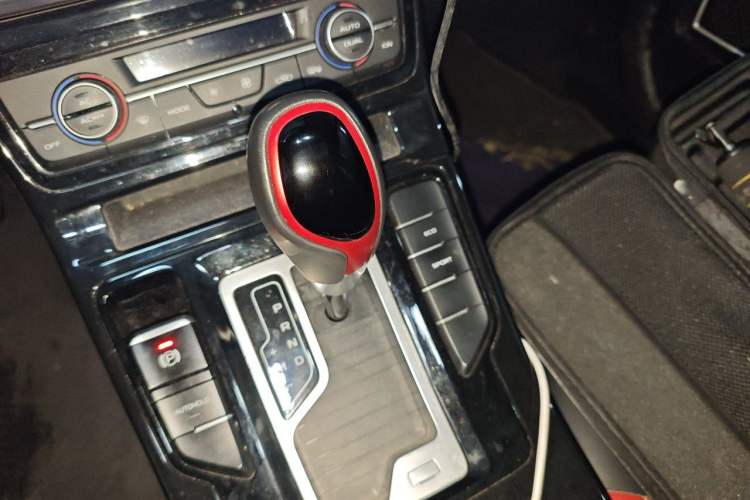 Used Geely Auto Emgrand GS 2020 1.4T CVT Ya Gear Lever
