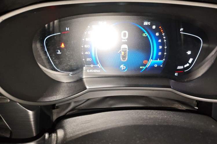 Used Geely Auto Emgrand GS 2020 1.4T CVT Ya Odometer Close Up