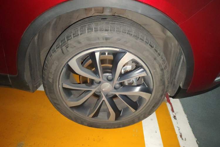 Used Geely Auto Emgrand GS 2020 1.4T CVT Ya Right Front Wheel Hub