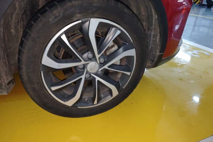 Used Geely Auto Emgrand GS 2020 1.4T CVT Ya Right Front Wheel Hub