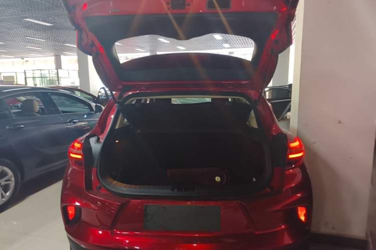 Used Geely Auto Emgrand GS 2020 1.4T CVT Ya Trunk