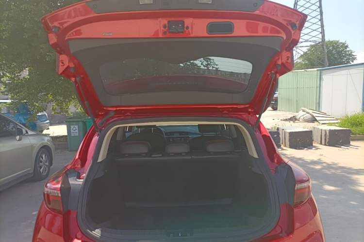 Used Geely Auto Emgrand GS 2020 1.4T CVT Ya Trunk