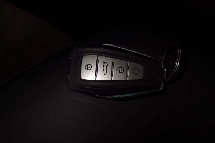 Used Geely Auto Emgrand GS 2020 1.4T CVT Ya Vehicle Key