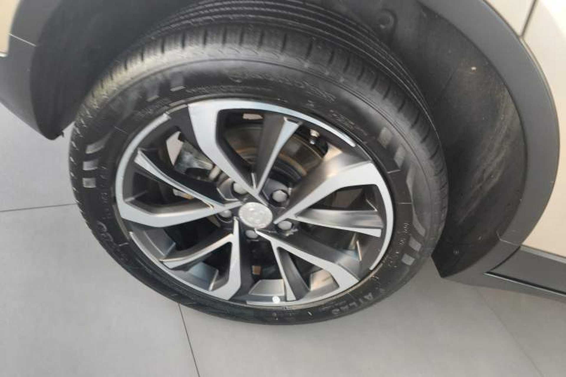 Used Geely Auto Emgrand GS 2020 1.4T Manual Ya Right Rear Wheel Hub