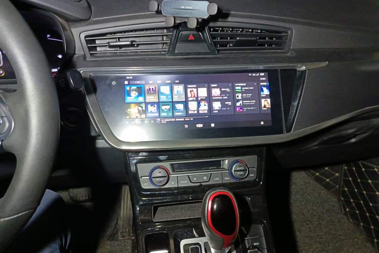 Used Geely Auto Emgrand GS 2020 1.4T CVT Ya Audio And AC Panel