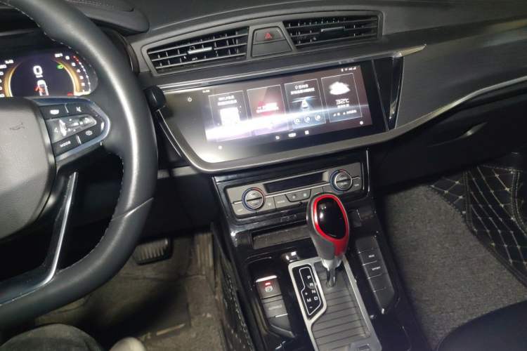 Used Geely Auto Emgrand GS 2020 1.4T CVT Ya Audio And AC Panel