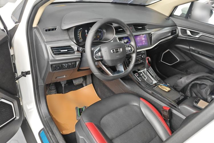 Used Geely Auto Emgrand GS 2020 1.4T CVT Ya Center Console