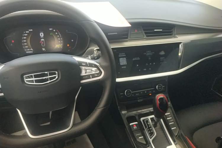 Used Geely Auto Emgrand GS 2020 1.4T CVT Ya Center Console