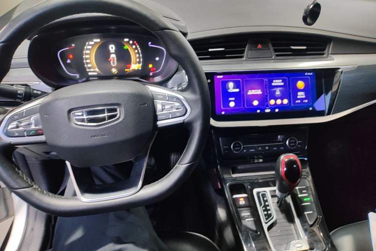 Used Geely Auto Emgrand GS 2020 1.4T CVT Ya Center Console