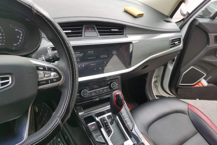 Used Geely Auto Emgrand GS 2020 1.4T CVT Active Center Console