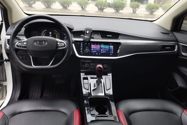 Used Geely Auto Emgrand GS 2020 1.4T CVT Ya Center Console