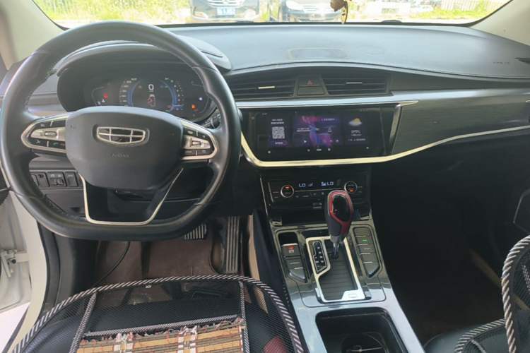 Used Geely Auto Emgrand GS 2020 1.4T CVT Ya Center Console