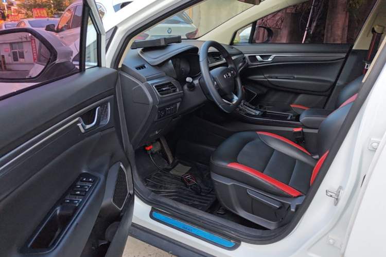 Used Geely Auto Emgrand GS 2020 1.4T CVT Ya Driver Seat